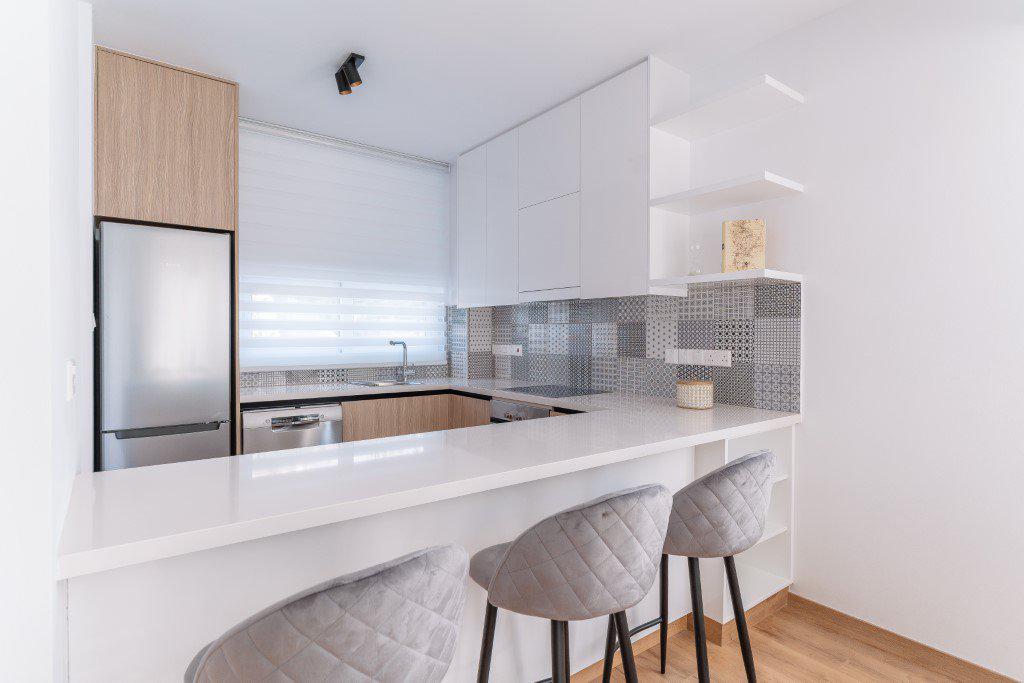 Квартира, апартаменты, 4 комн., Пафос - Фото 32