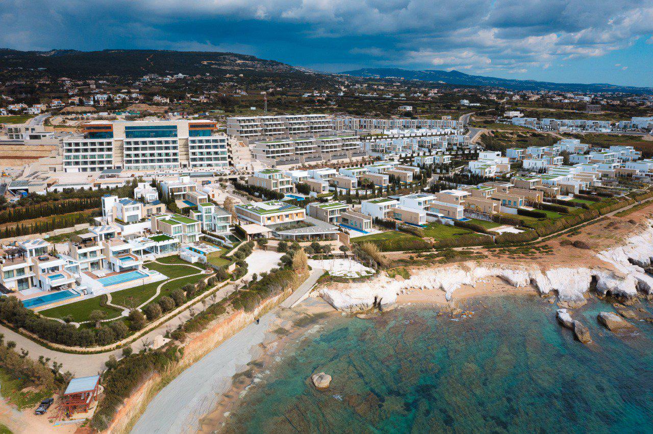 Квартира, апартаменты, 4 комн., Пафос