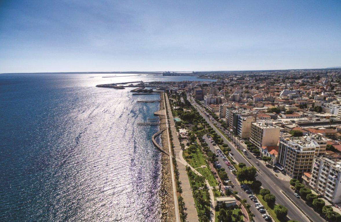 Квартира, апартаменты, 3 комн., Лимасол