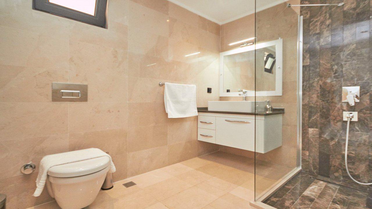 Квартира, апартаменты, 5 комн., Калкан