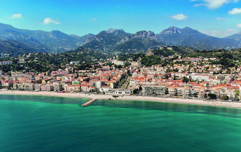 Квартира, апартаменты, 2 комн., Франция - Фото 2