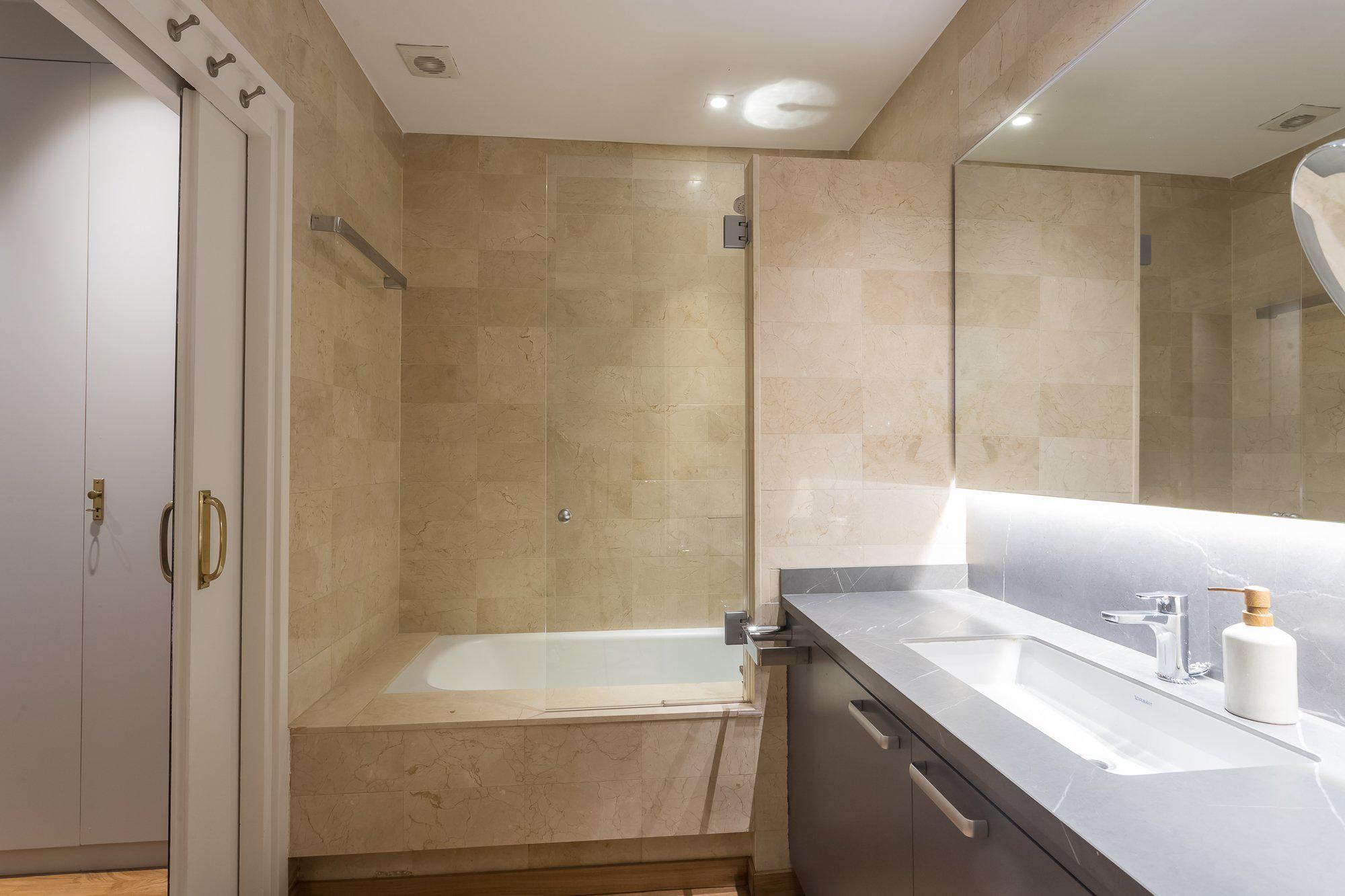 Квартира, апартаменты, 5 комн., Испания - Фото 12