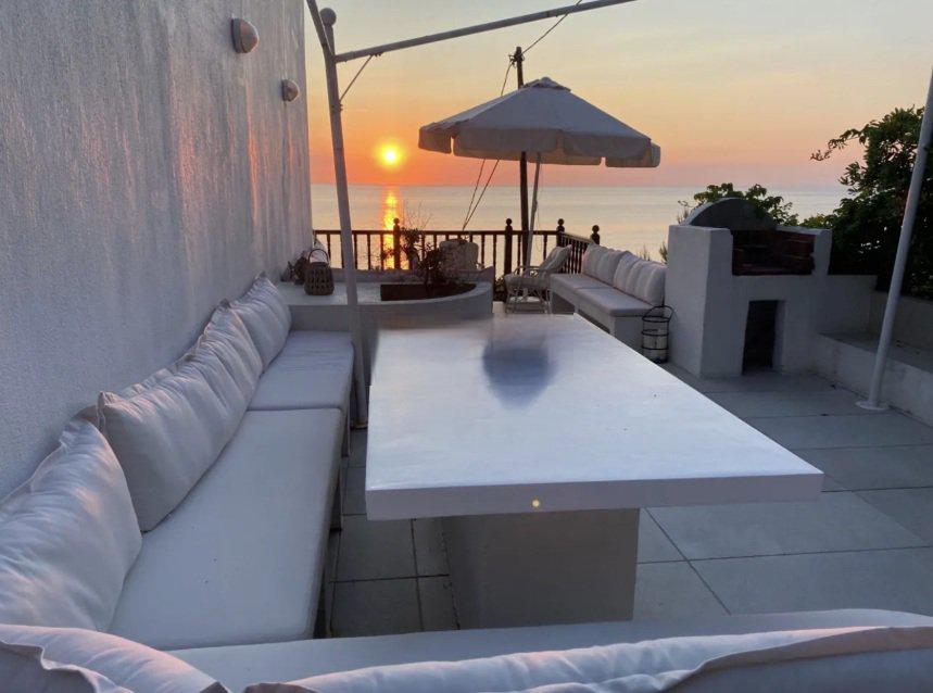 Квартира, апартаменты, 5 комн., Другой город - Фото 3